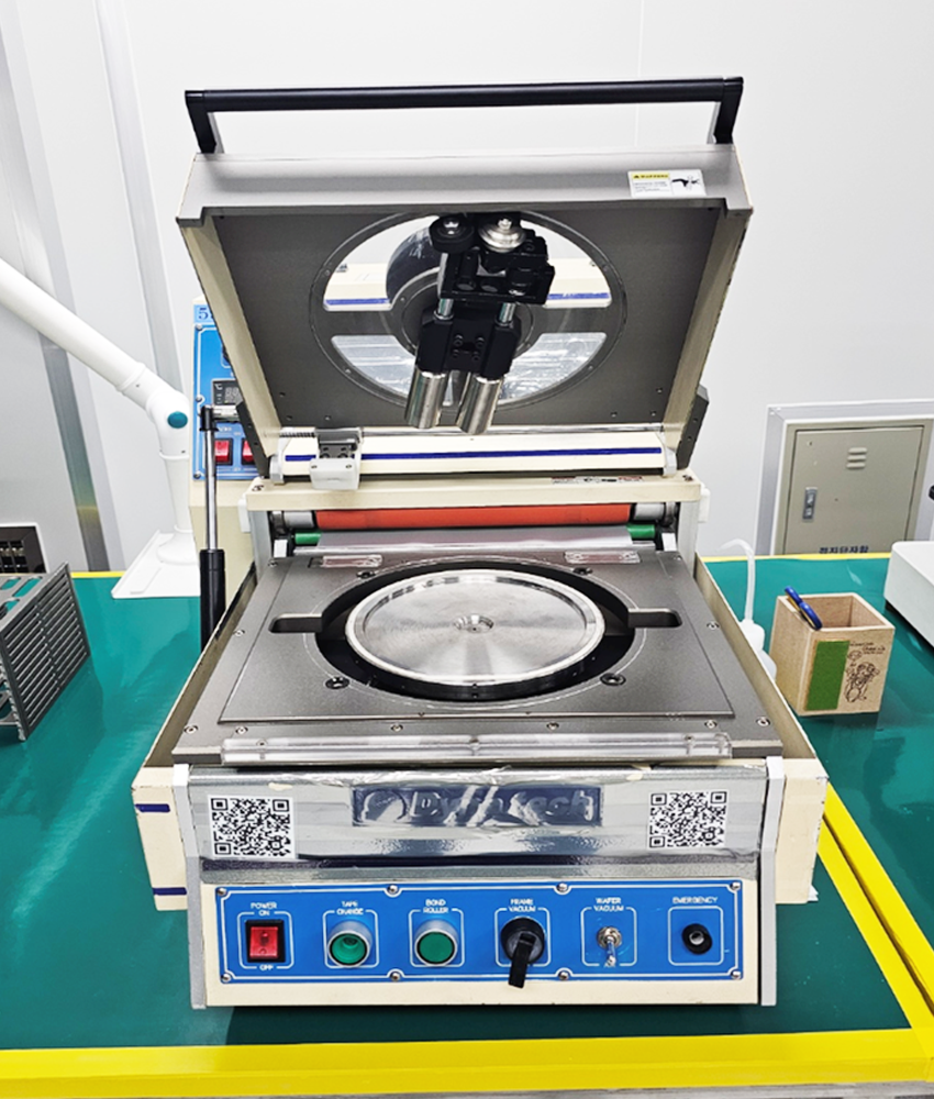 Tape Mount